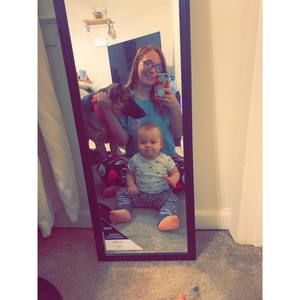 Meet your Posher, Elizabeth